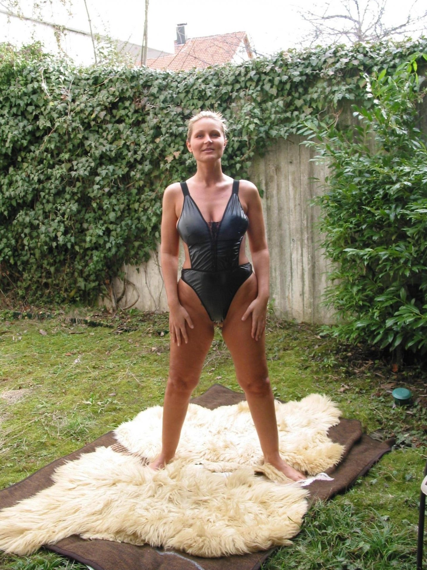 SexyOutfit-Trägerin aus Niederösterreich,Österreich